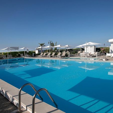 Imperial Palace Lido di Jesolo Bagian luar foto